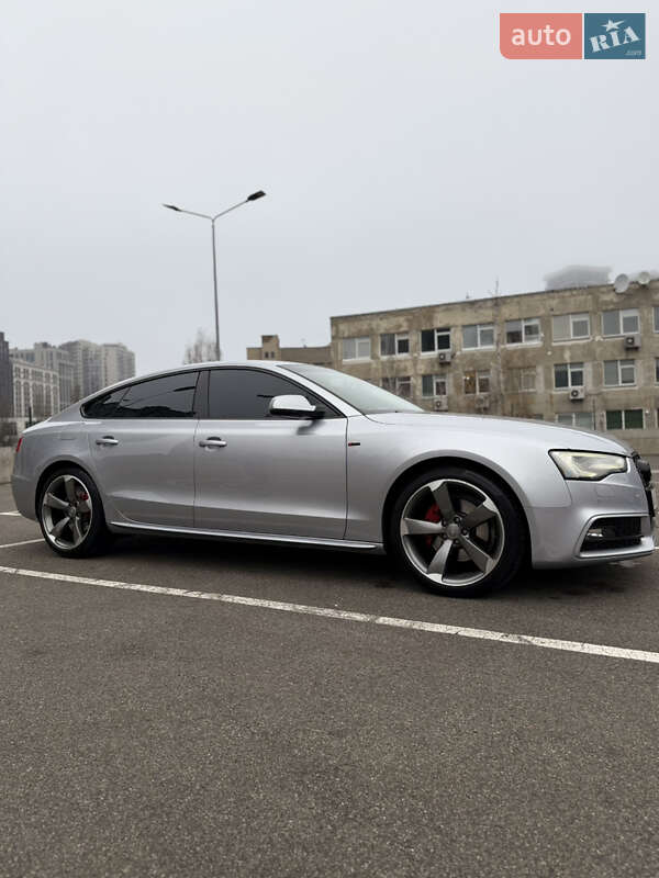 Купе Audi A5 2014 в Києві