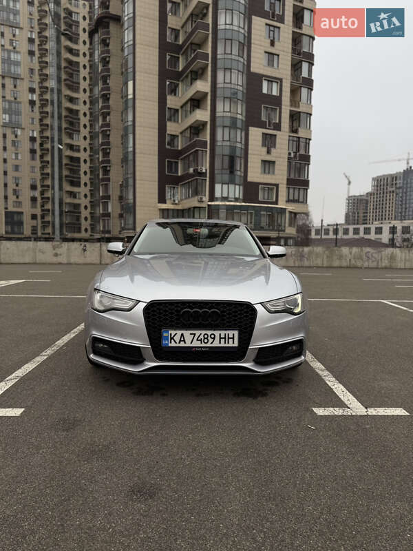 Купе Audi A5 2014 в Києві