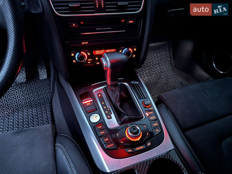 Купе Audi A5 2009 в Черновцах