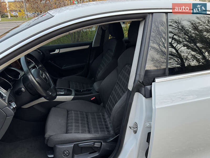 Купе Audi A5 2010 в Киеве