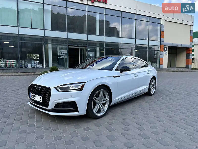 Купе Audi A5 2017 в Киеве