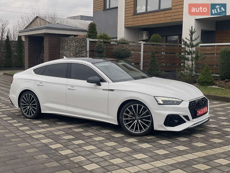 Лифтбек Audi A5 2020 в Стрые