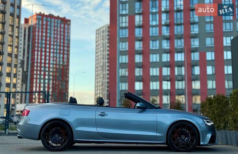 Кабриолет Audi A5 2014 в Киеве