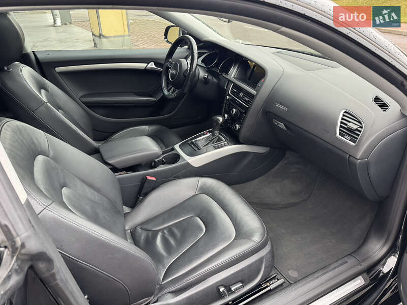 Купе Audi A5 2014 в Киеве