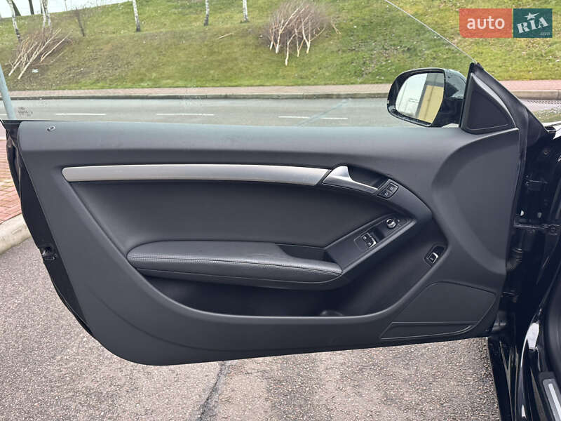 Купе Audi A5 2014 в Киеве