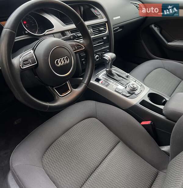 Купе Audi A5 2013 в Ужгороде