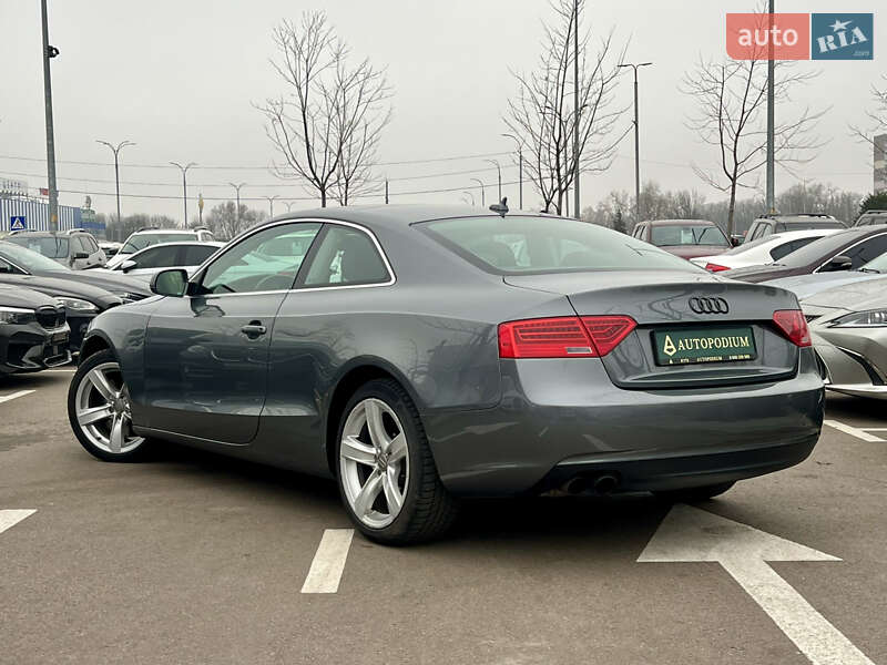 Купе Audi A5 2014 в Киеве