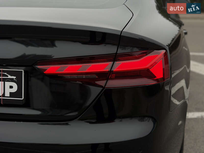 Купе Audi A5 2019 в Киеве