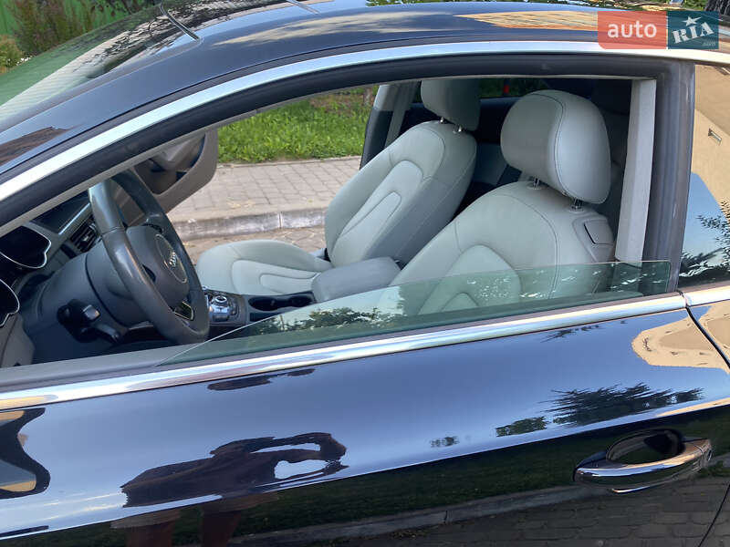 Купе Audi A5 2013 в Луцке