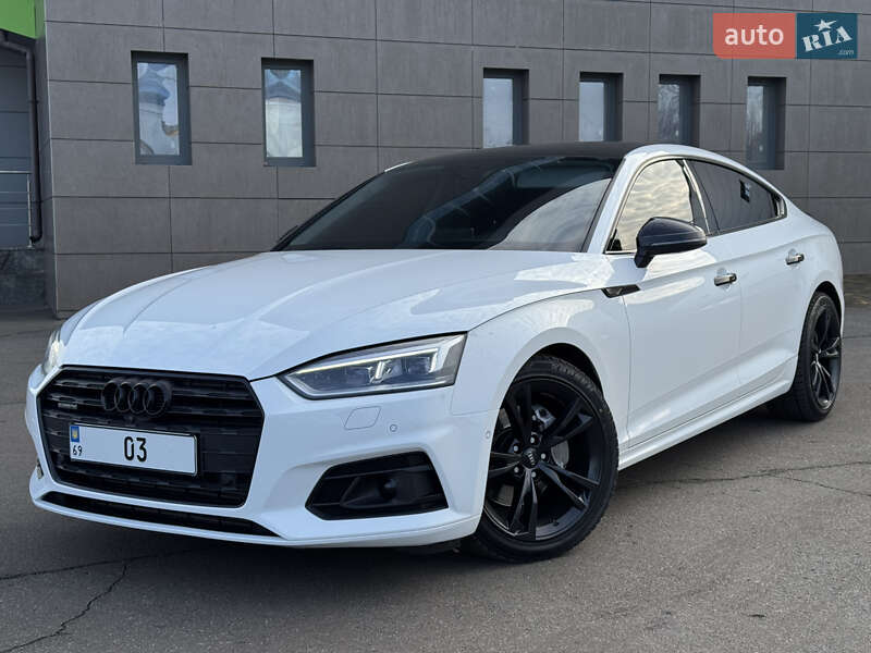 Купе Audi A5 2018 в Киеве