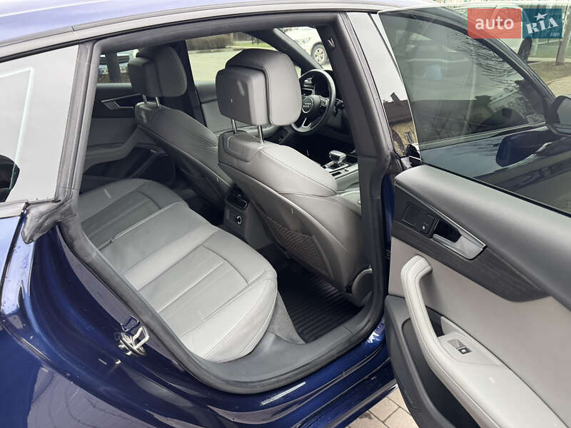 Лифтбек Audi A5 2020 в Киеве