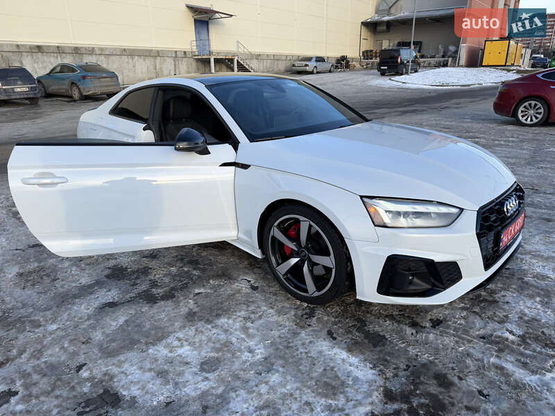 Купе Audi A5 2024 в Львові