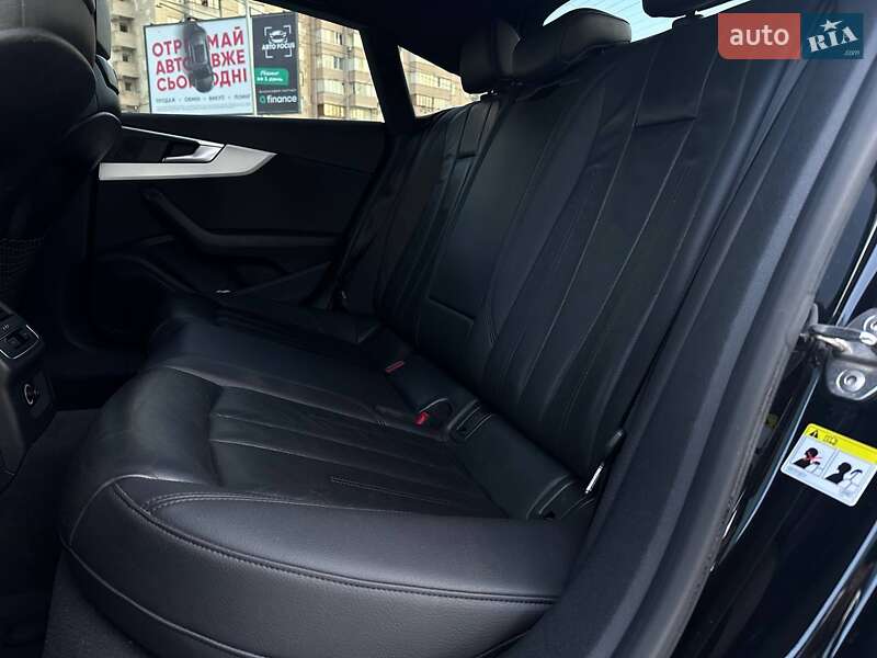 Купе Audi A5 2018 в Киеве