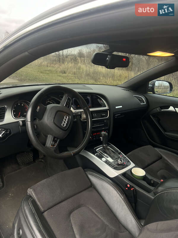 Купе Audi A5 2012 в Киеве