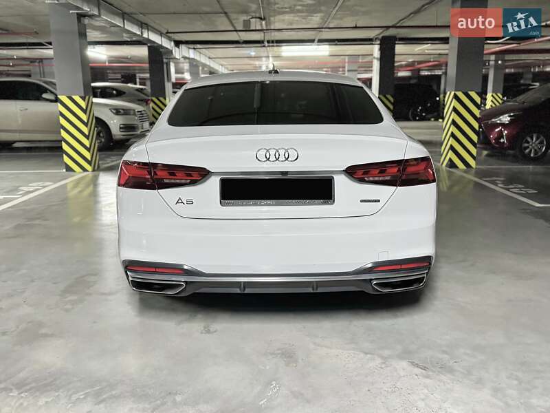 Лифтбек Audi A5 2021 в Киеве