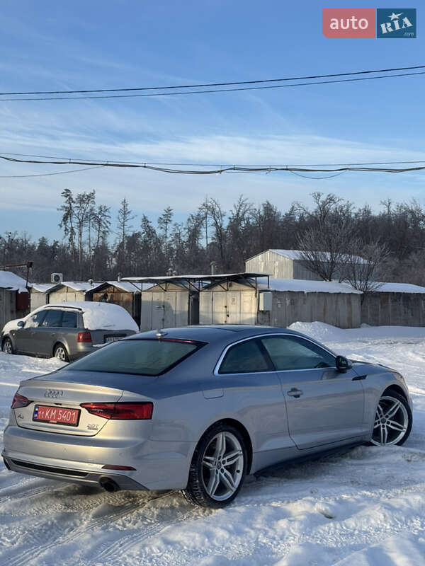 Купе Audi A5 2018 в Киеве