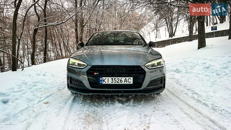 Купе Audi A5 2017 в Киеве