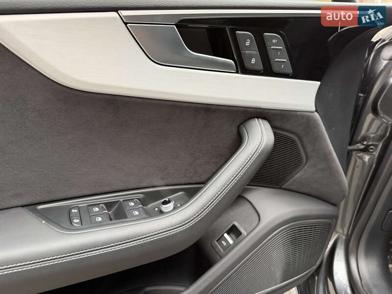 Лифтбек Audi A5 2023 в Киеве