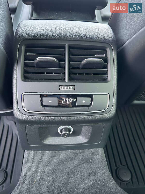 Купе Audi A5 2017 в Стрые