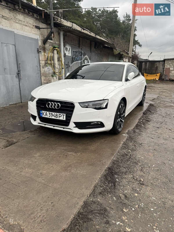 Купе Audi A5 2014 в Киеве