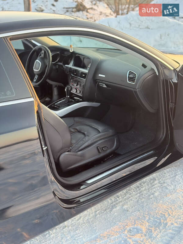 Купе Audi A5 2011 в Умані