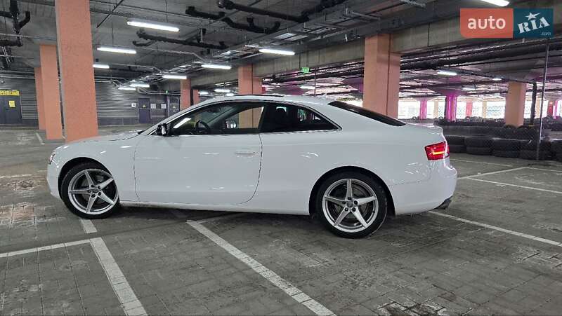 Купе Audi A5 2015 в Києві фото 23 Купе Audi A5 2015 в Києві