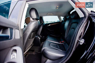 Купе Audi A5 2011 в Берегово