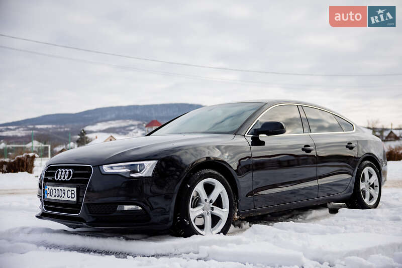 Купе Audi A5 2011 в Береговому