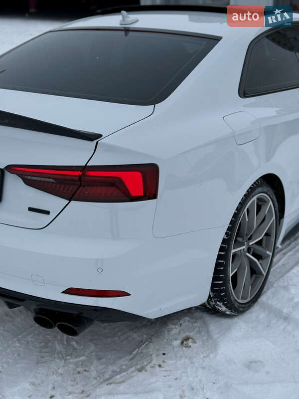 Купе Audi A5 2019 в Киеве