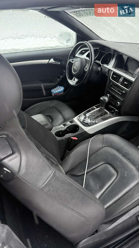 Кабриолет Audi A5 2015 в Киеве