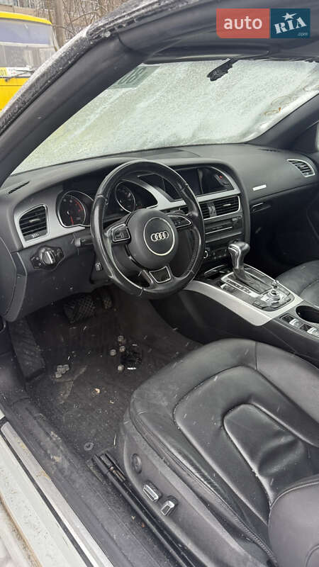 Кабриолет Audi A5 2015 в Киеве