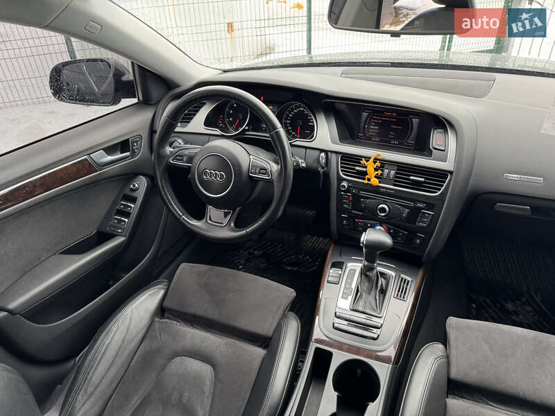 Купе Audi A5 2013 в Києві фото 31 Купе Audi A5 2013 в Києві