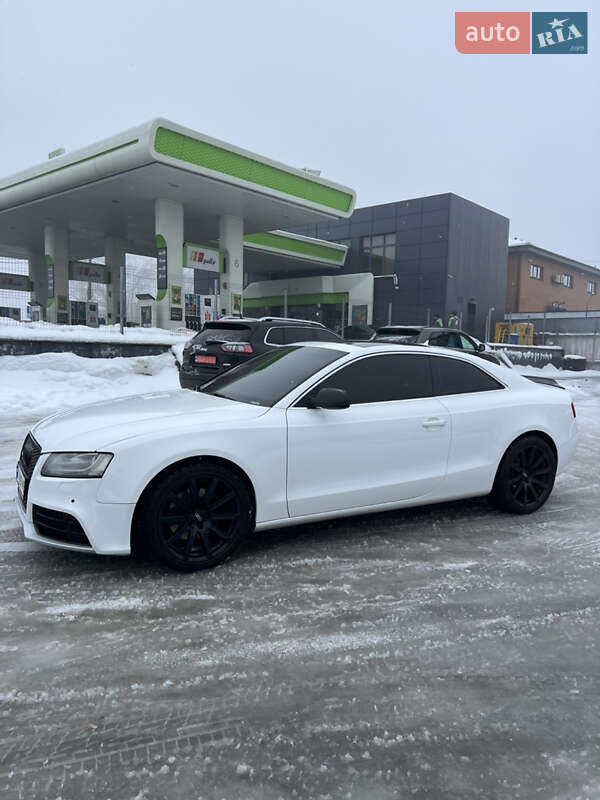 Купе Audi A5 2011 в Белой Церкви