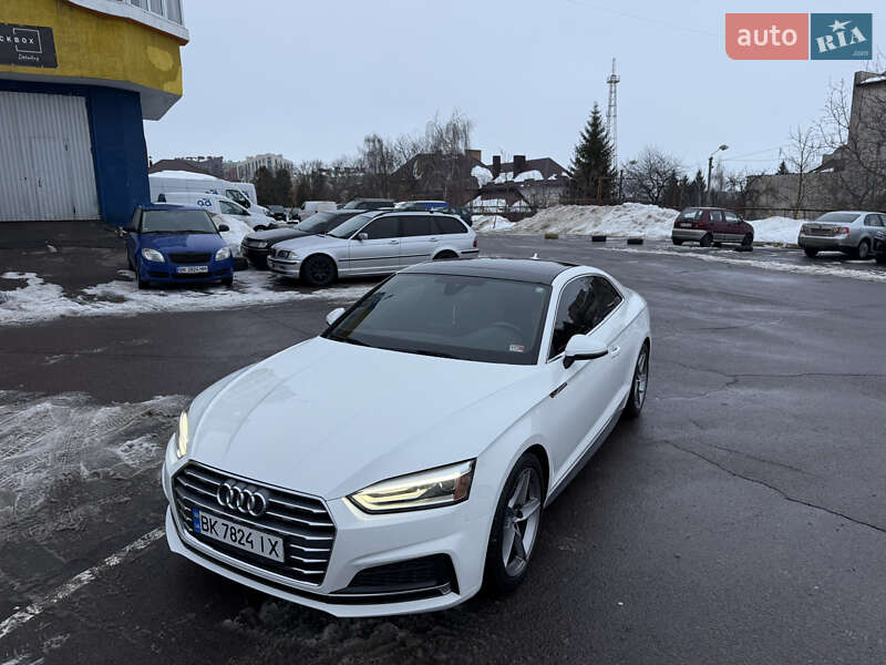 Купе Audi A5 2017 в Ровно