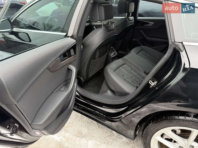 Купе Audi A5 2023 в Киеве фото 25 Купе Audi A5 2023 в Киеве