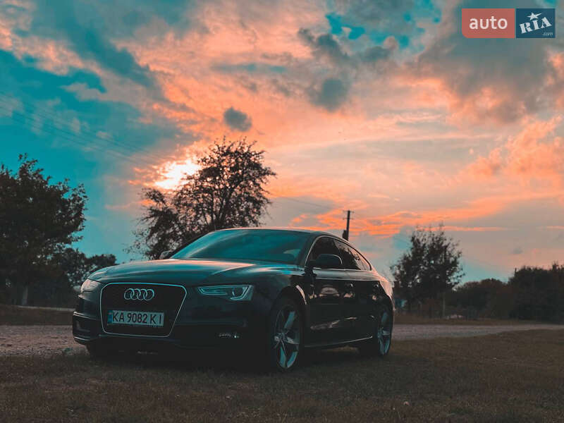 Купе Audi A5 2014 в Киеве