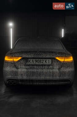 Купе Audi A5 2014 в Киеве