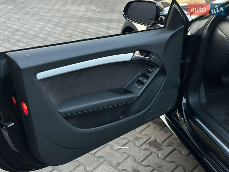 Кабриолет Audi A5 2010 в Каменском