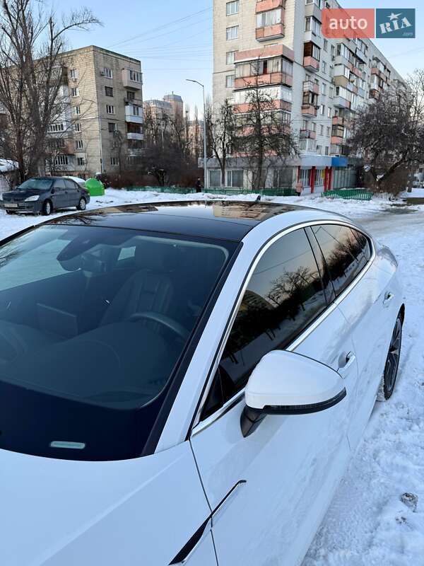Лифтбек Audi A5 2021 в Киеве