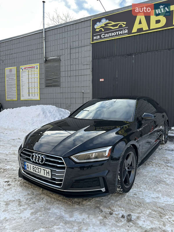 Купе Audi A5 2018 в Киеве