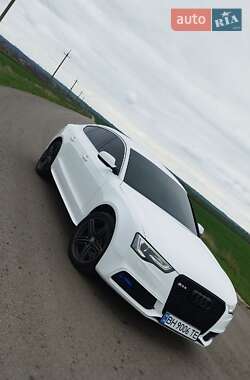 Купе Audi A5 2012 в Раздельной