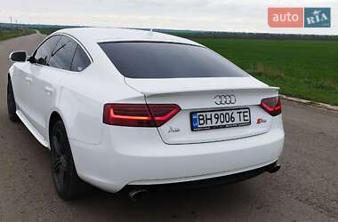 Купе Audi A5 2012 в Раздельной