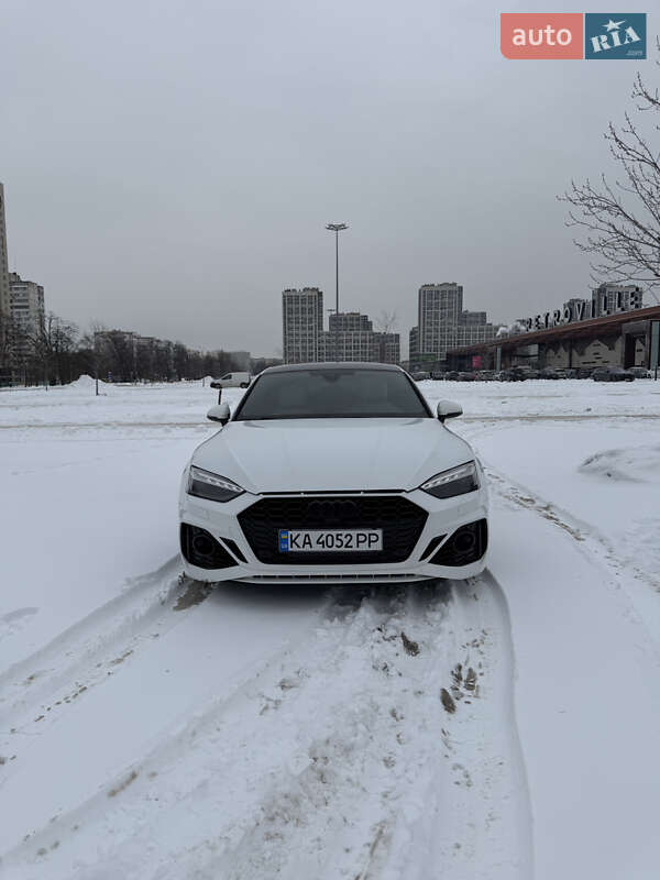 2021 Audi A5, VIN WAUDACF5XMA039260:plate — zdjęcie 1 (autoria)