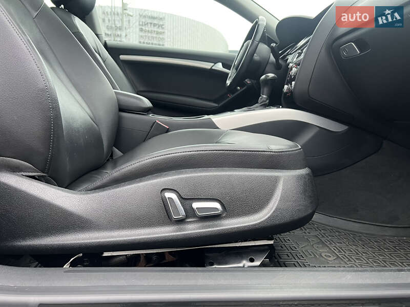 Купе Audi A5 2014 в Києві
