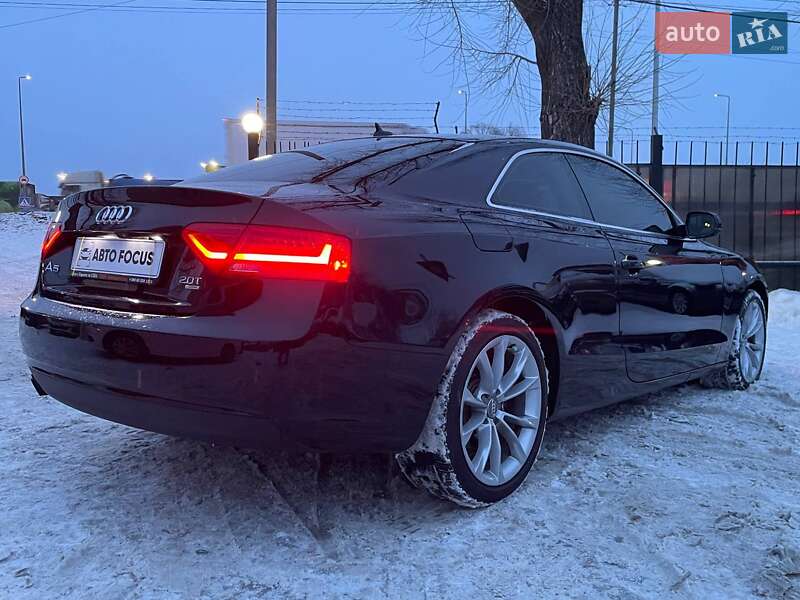 Купе Audi A5 2012 в Києві