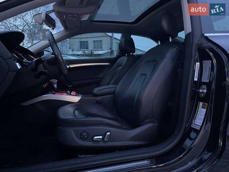 Купе Audi A5 2012 в Києві