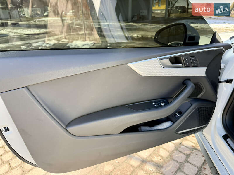 Купе Audi A5 2016 в Львове
