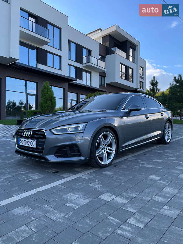 Купе Audi A5 2018 в Ужгороде
