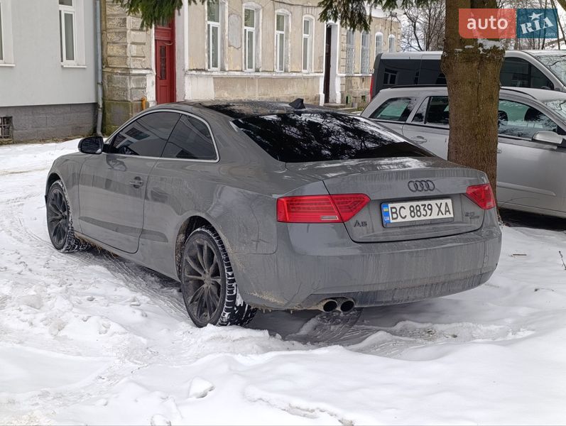 Купе Audi A5 2013 в Львові