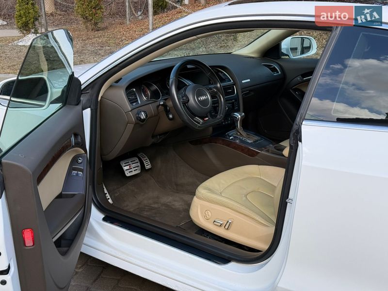 Купе Audi A5 2015 в Львове